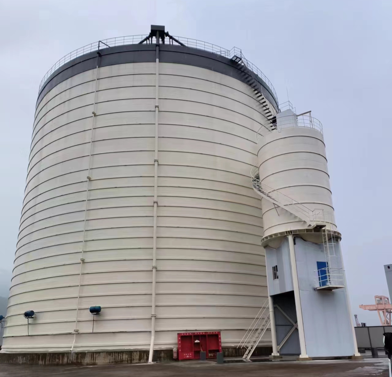 双河10万吨水泥钢板库